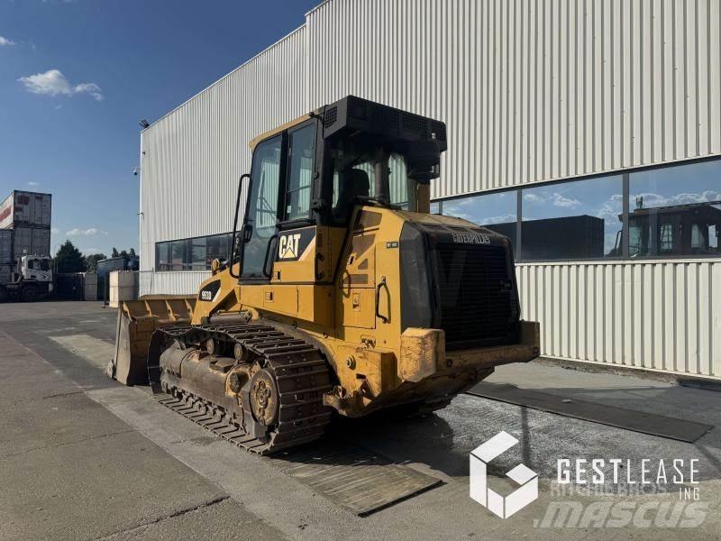 CAT 963D 推土機
