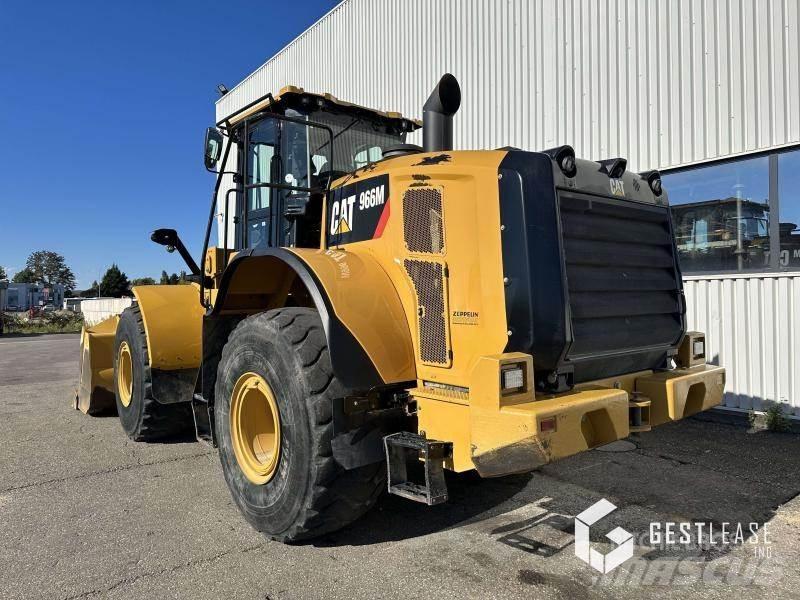 CAT 966M 輪胎式裝載機