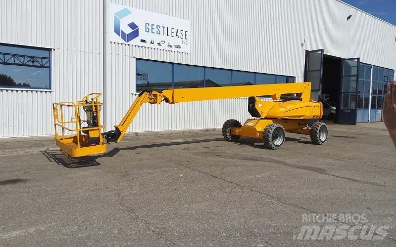 JLG M600JP 曲臂高空作業車
