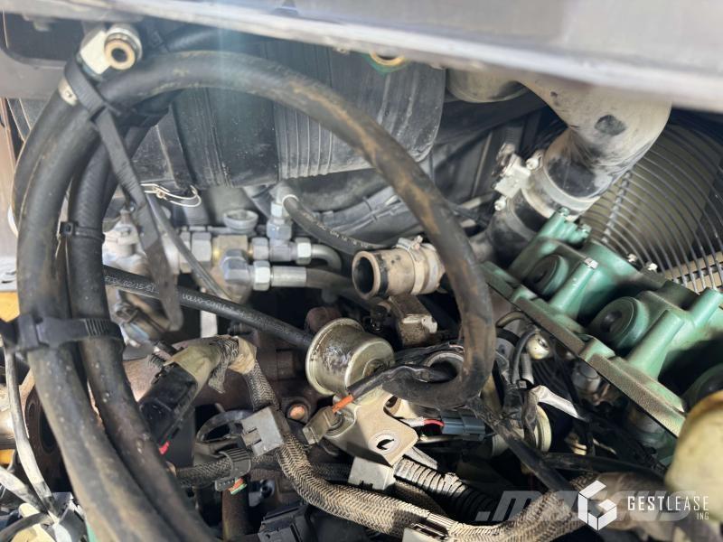 Volvo L30G 輪胎式裝載機