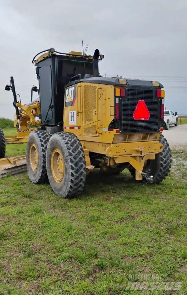 CAT 140M 履帶推土機