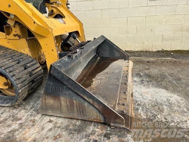 CAT 299D3 滑移轉向裝載機