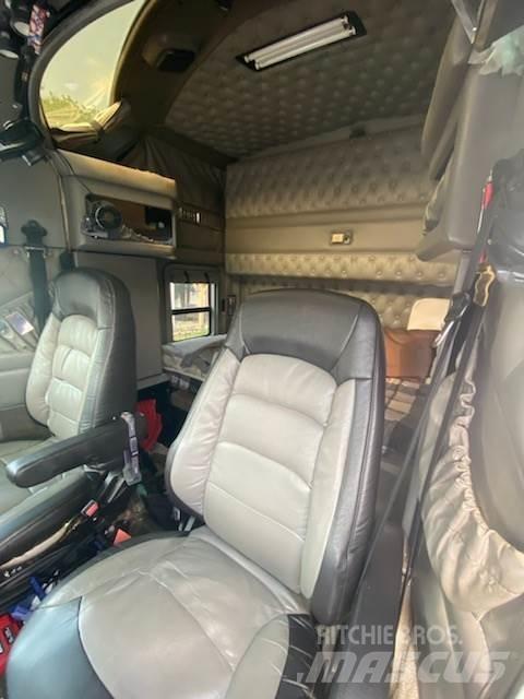 Kenworth W900L 其他