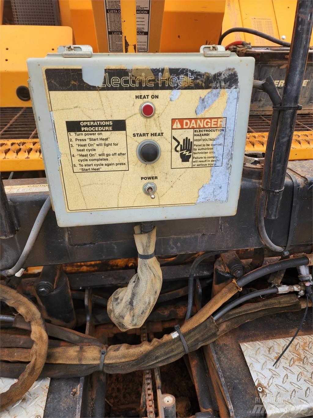 LeeBoy L8515R 瀝青攤舖機/鋪路機