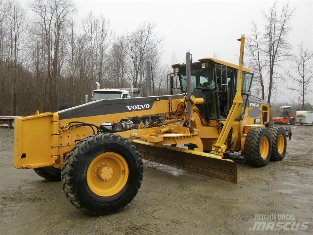 Volvo G930B 平土機
