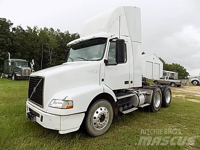 Volvo VNM 商用底盤車