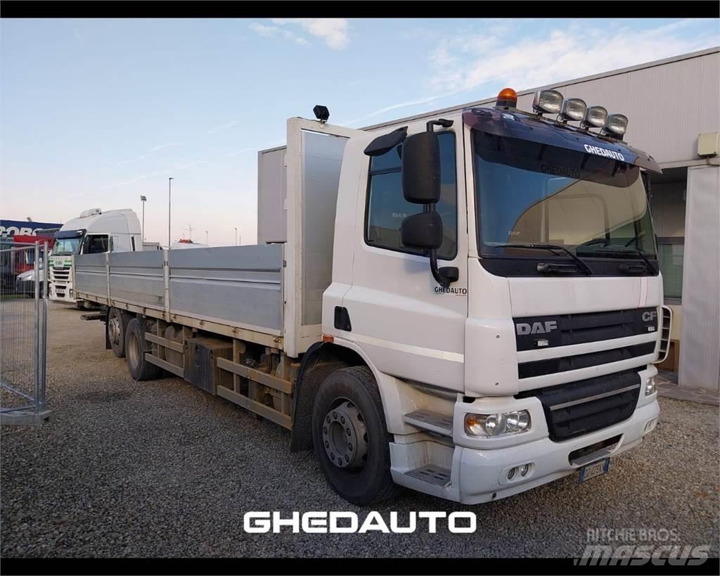 DAF DAF 貨箱式卡車