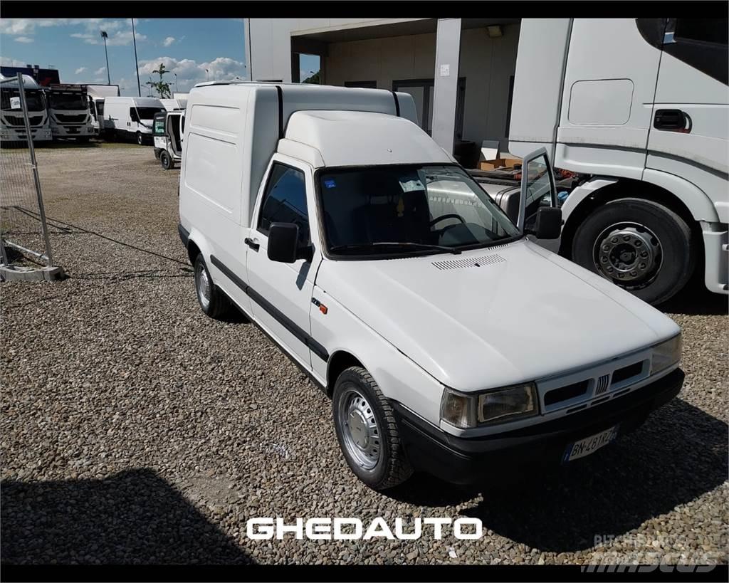 Fiat FIORINO 車廂