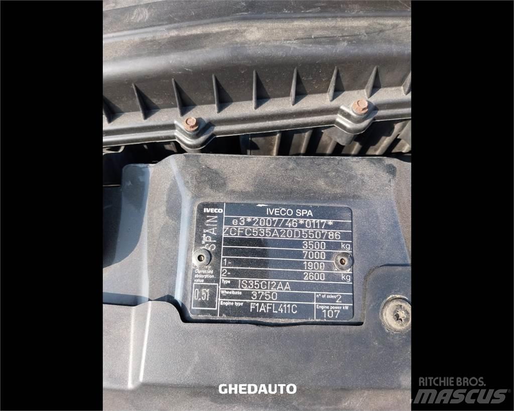 Iveco 35C15 車廂