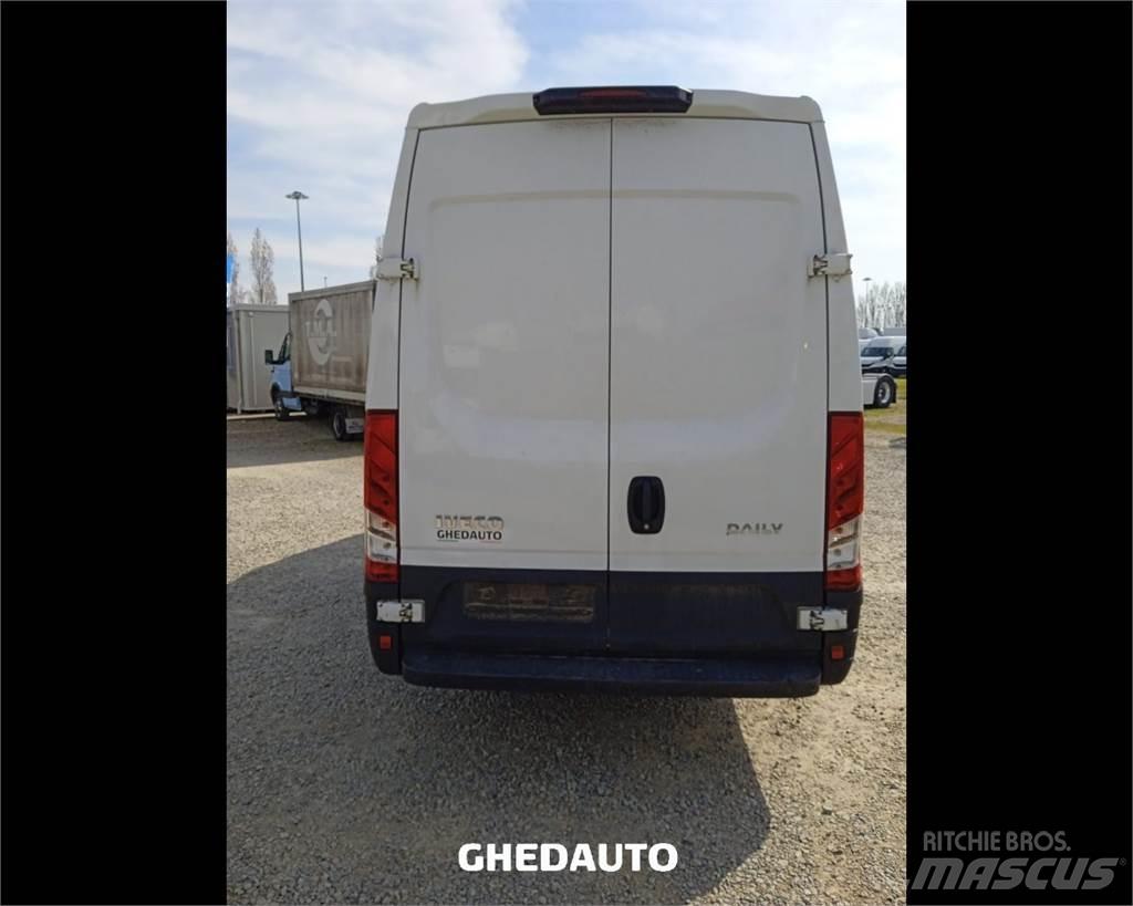 Iveco 35S16S V 車廂