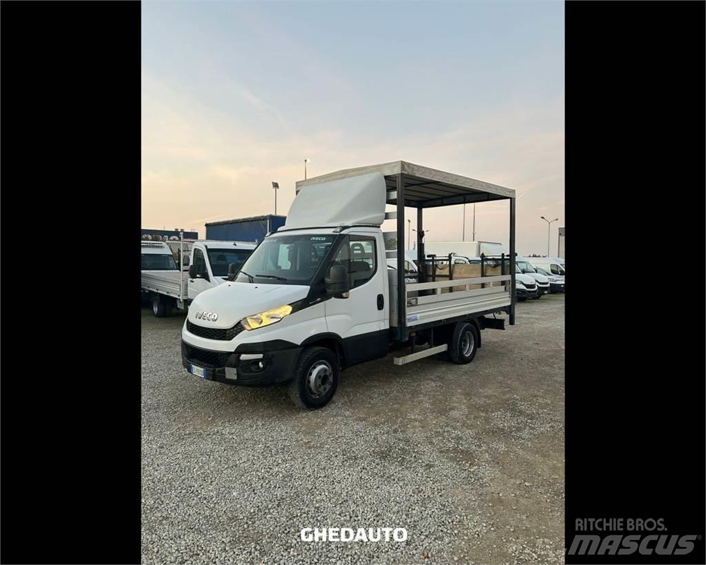 Iveco 65C15 貨箱式卡車