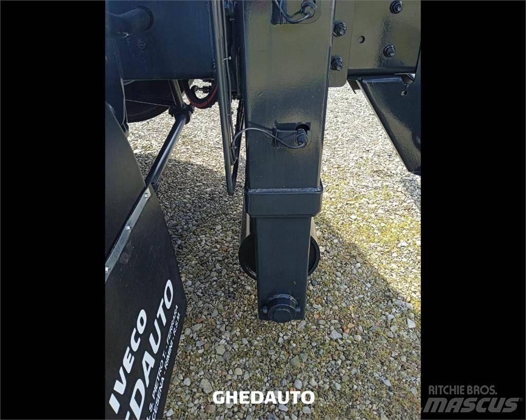 Iveco AS260S48Y/PS 貨箱式卡車
