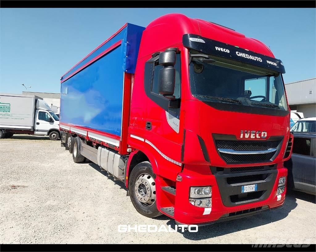 Iveco AS260SY 貨箱式卡車