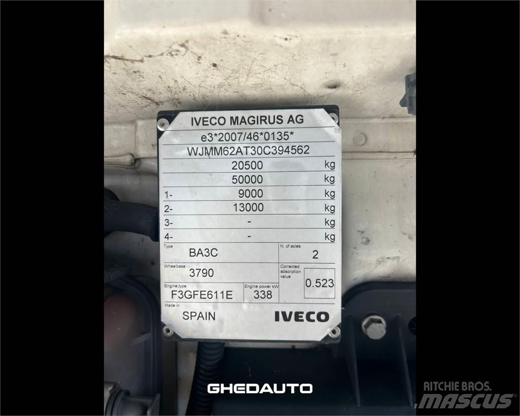 Iveco AS440S46 貨箱式卡車