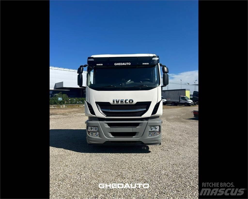 Iveco AS440S46 貨箱式卡車