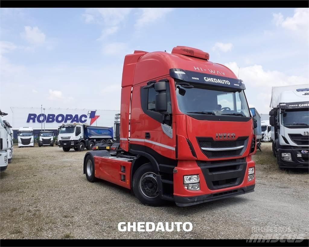Iveco AS440S48T/P 貨箱式卡車