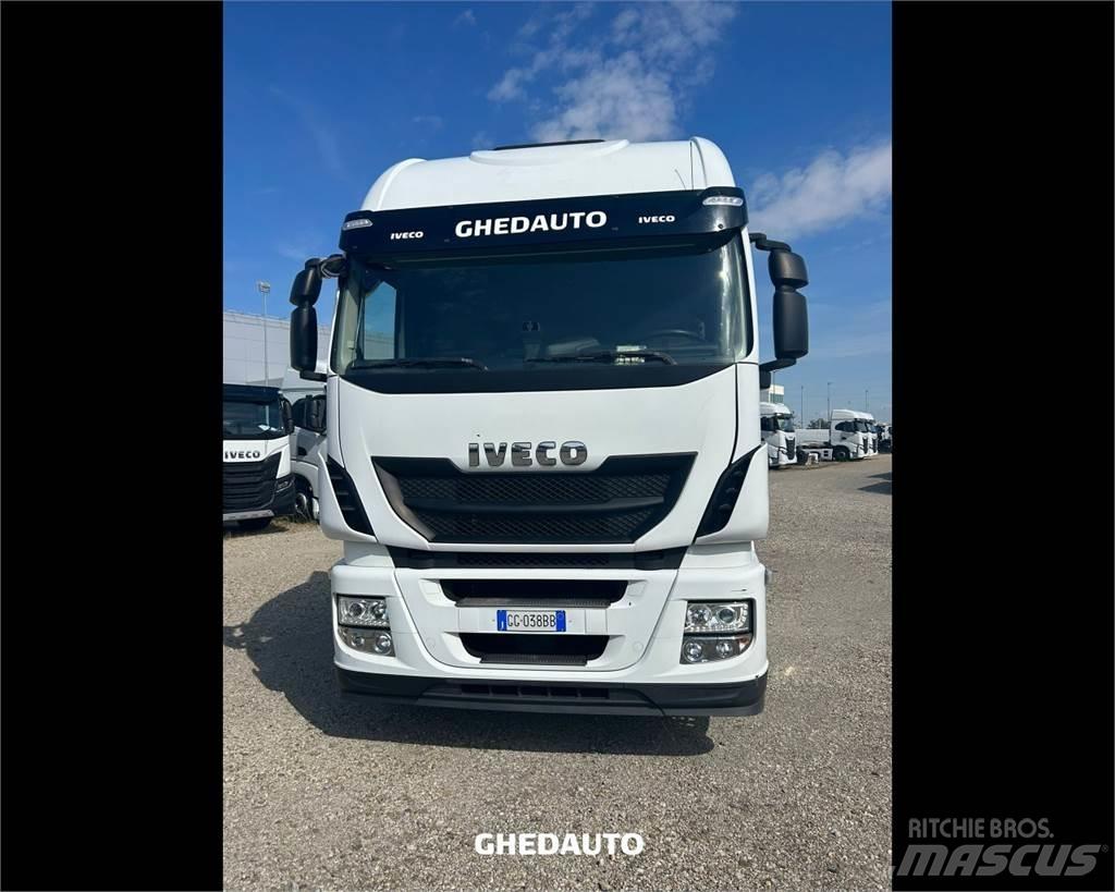 Iveco AS440S48T/P 貨箱式卡車