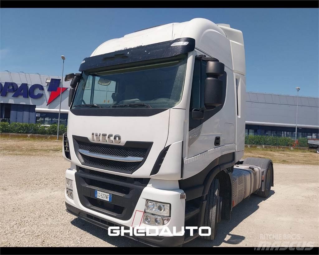 Iveco AS440ST/P 貨箱式卡車