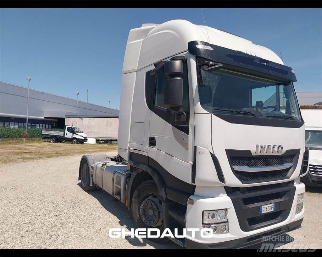 Iveco AS440ST/P 貨箱式卡車