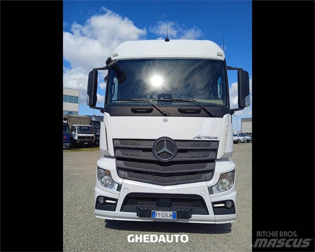 Mercedes-Benz ACTROS 貨箱式卡車