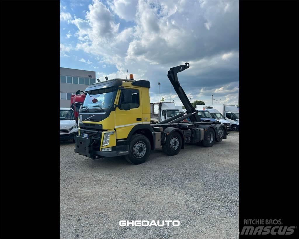 Volvo TRUCKS VOLVO 貨箱式卡車
