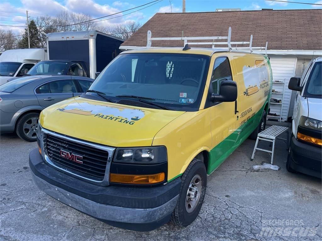 GMC Savana 廂式貨物運輸車