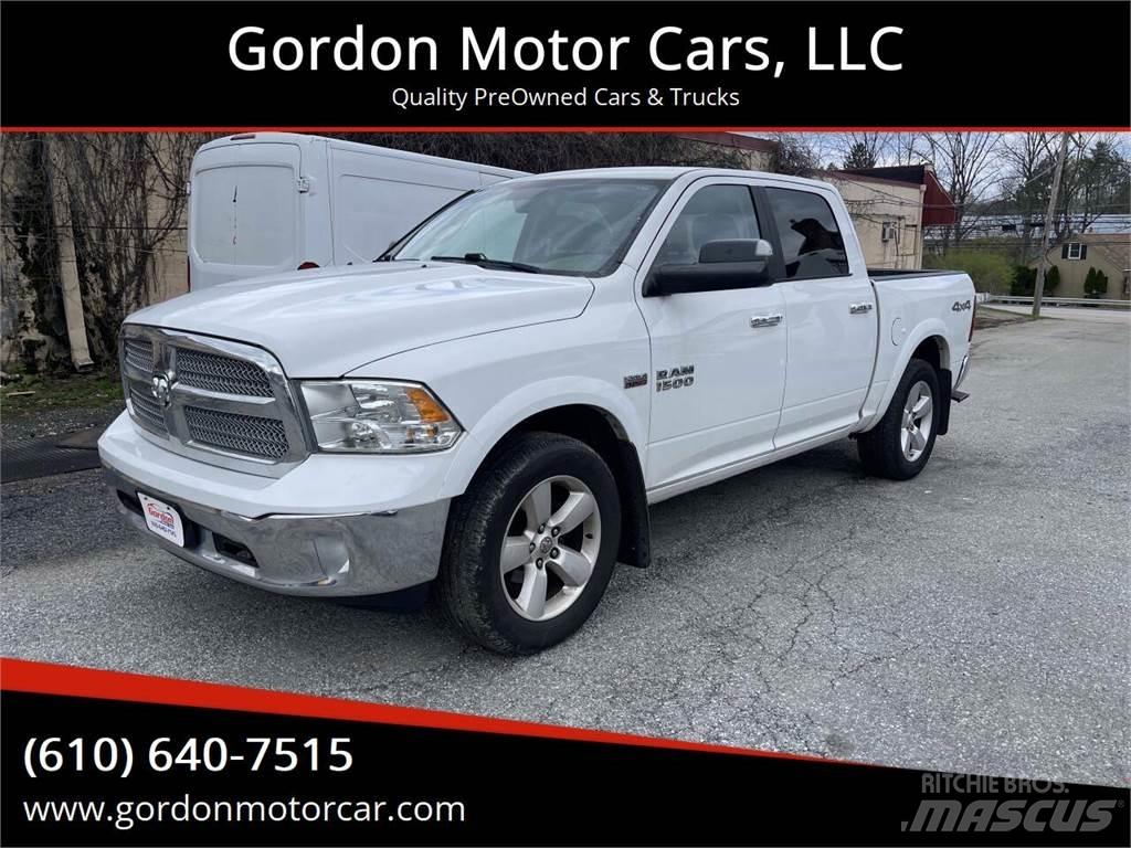 RAM 1500 皮卡.傳統半斗卡車/側卸板