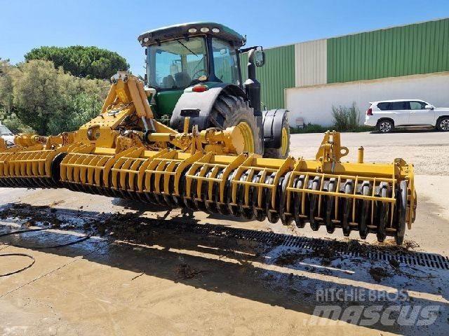 Alpego DMAX 800 耙車