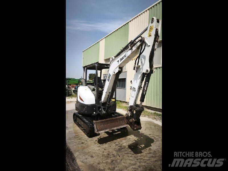 Bobcat E34 小型挖土機/掘鑿機<7t(小型挖掘機)