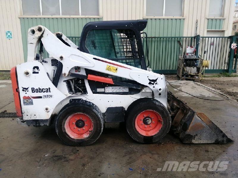 Bobcat S590 輪胎式裝載機