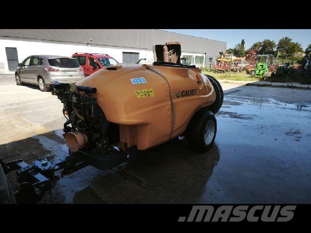 Calvet AR 2000 自走式噴霧機