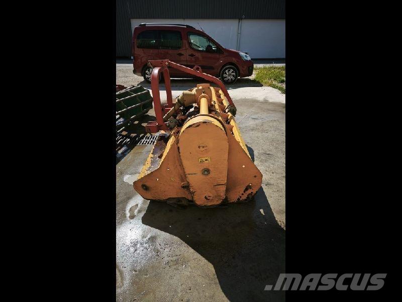  Chabas GU300BS 田間拖曳