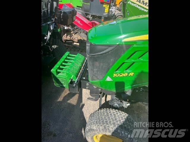 John Deere 1026R 其他地面照料機械
