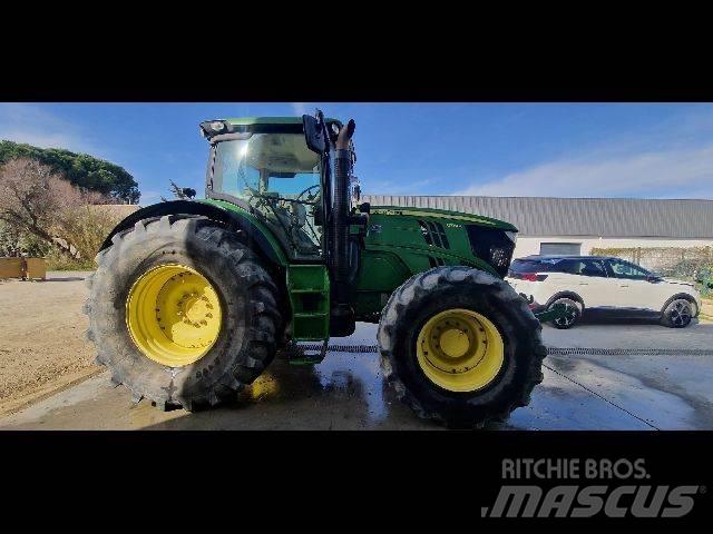 John Deere 6210 R 曳引機