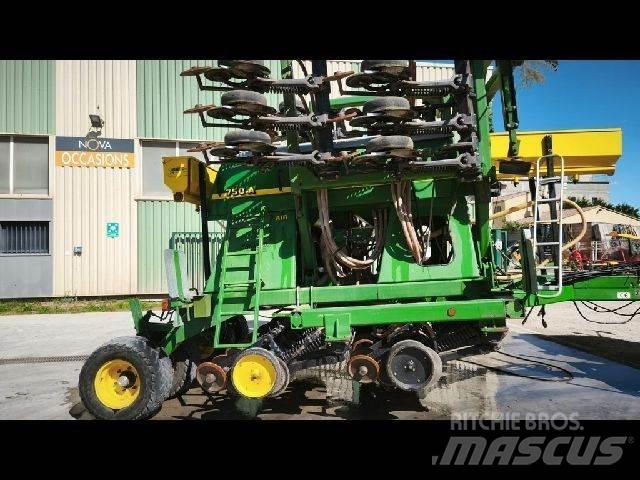 John Deere 750A 其他播種機和配件