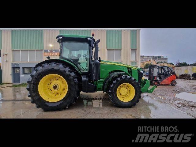 John Deere 8310R 曳引機