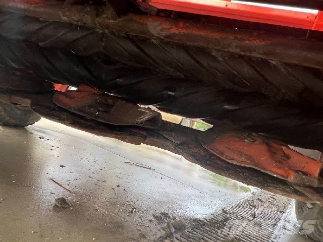 Kuhn FC 303 RGL 割草調節裝置