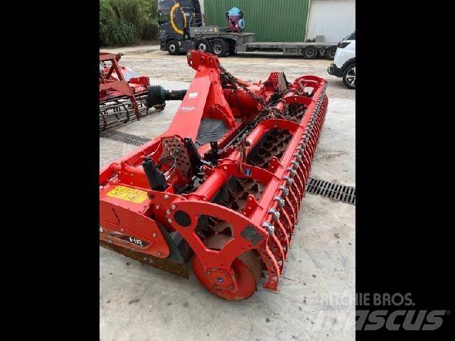 Kuhn HR 4030 耙車