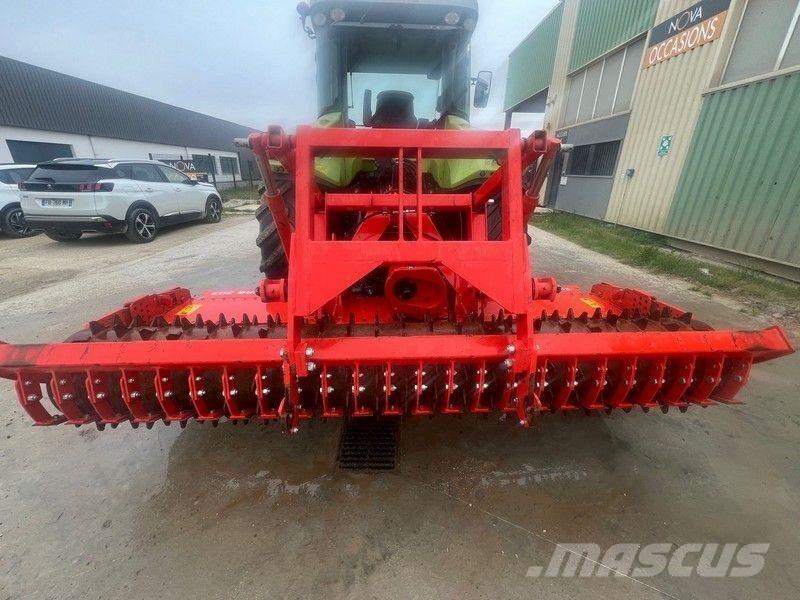 Kuhn HRB 303 D 耙車