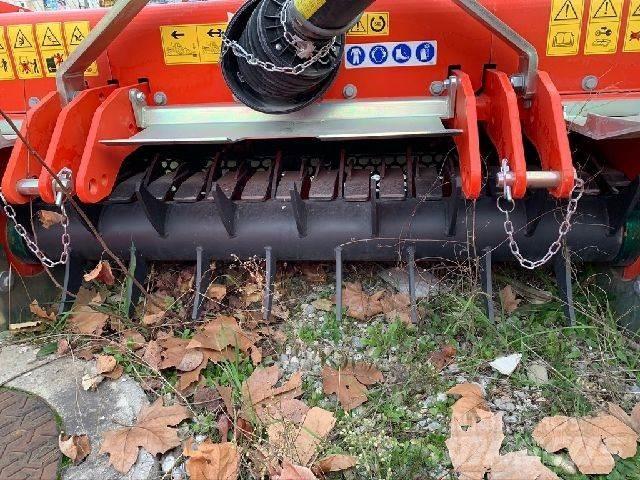 Kuhn TRP 145 田間拖曳