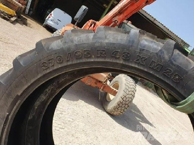 Michelin XM 25 其他農業機械