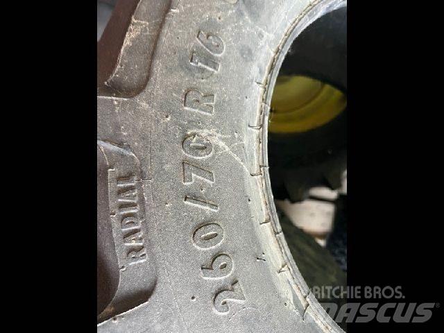 Mitas 260/70R16 其他農業機械