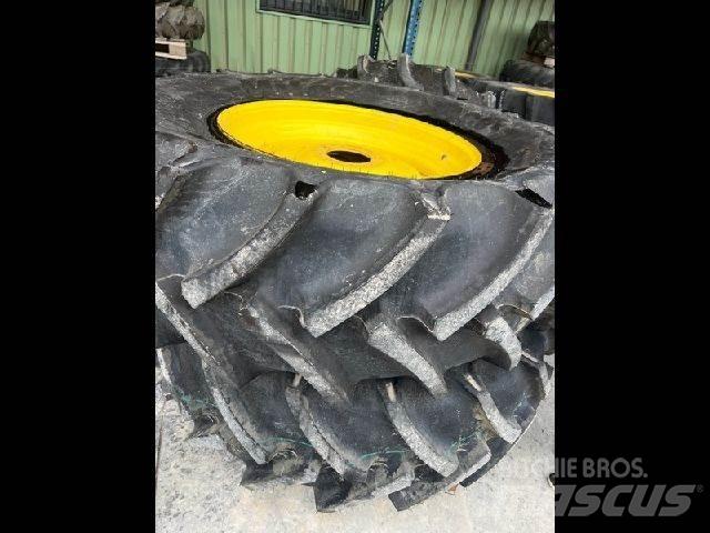 Mitas 460/85R30 其他農業機械