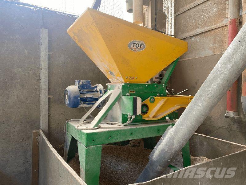 TOY AP 150 其他農業機械