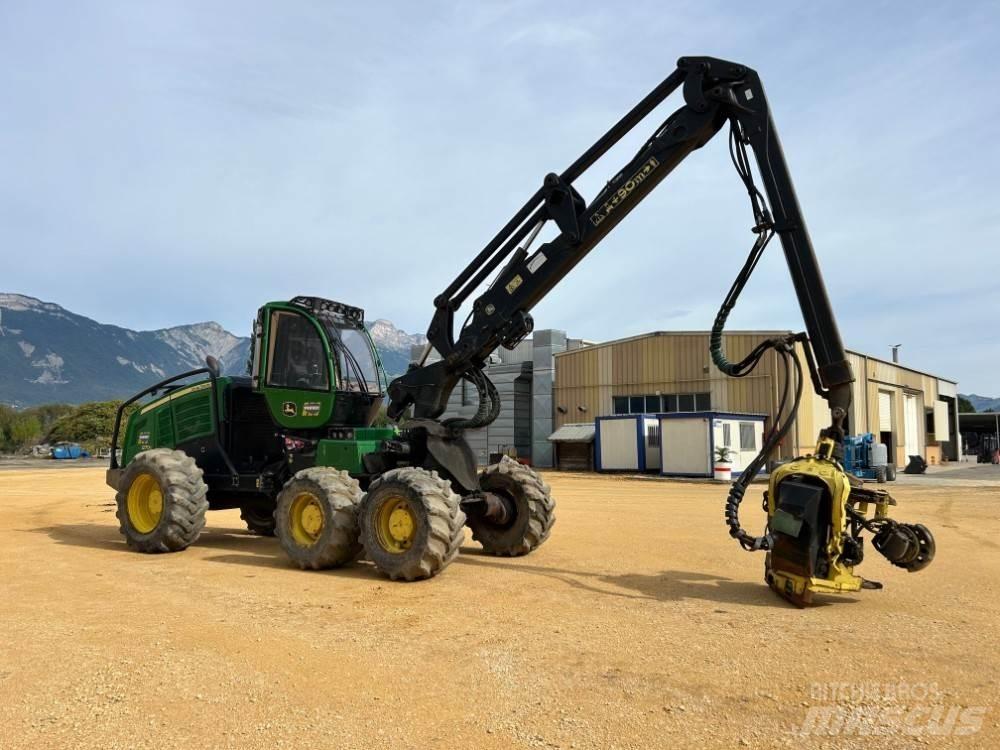John Deere 1270G 伐木歸堆機
