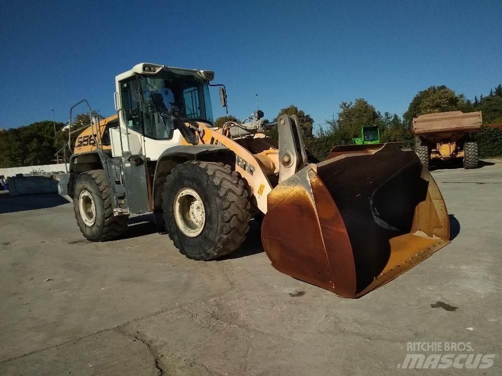 Liebherr L556 輪胎式裝載機