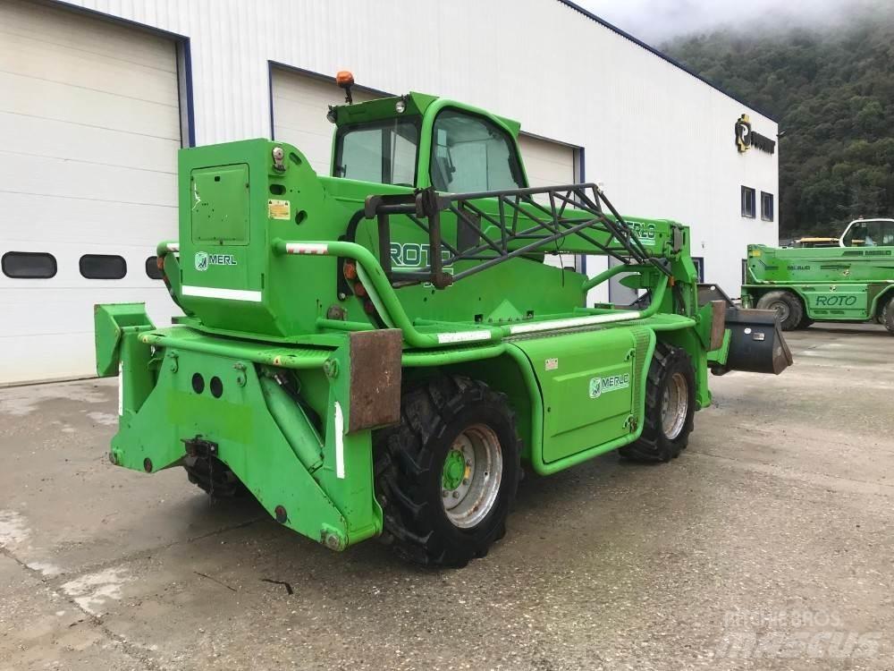 Merlo R38.16 伸縮臂操作車