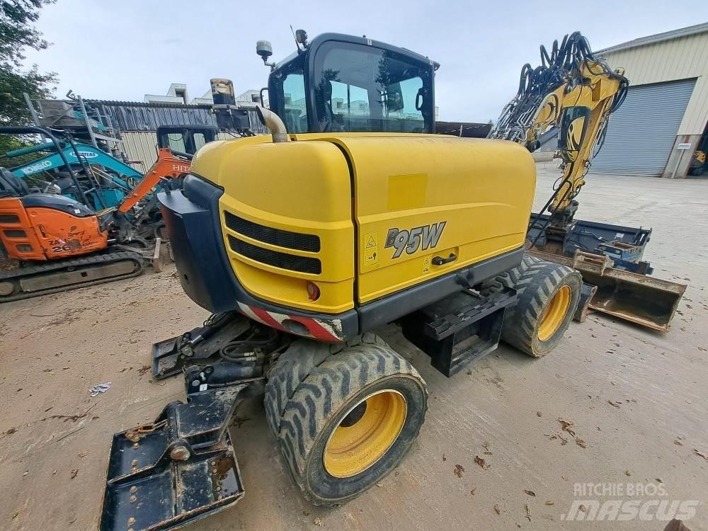 Yanmar B95W 旋轉式挖土機/掘鑿機/挖掘機
