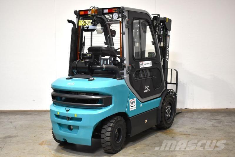 Baoli KBD 30 柴油卡車