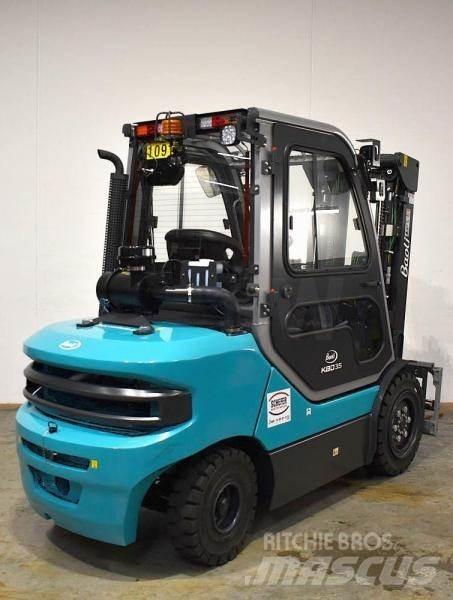 Baoli KBD 35 柴油卡車